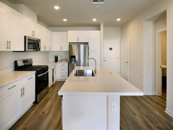 Plan Four Plan, Ivory