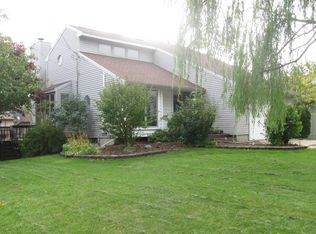 10254 Lafayette Ln, Dimondale, MI 48821
