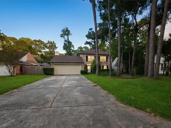 2nd image of 23 Sheep Meadow Pl