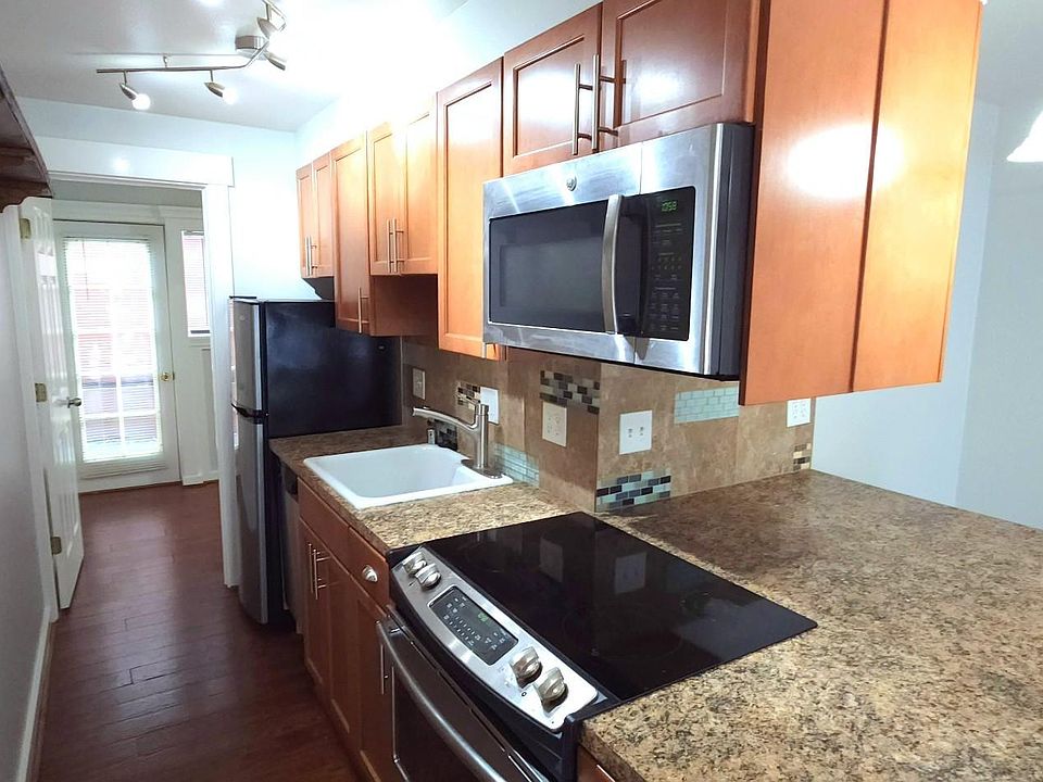 1st image of 4116 12th Ave NE