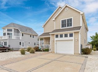 57 1st Ave, Manasquan, NJ 08736
