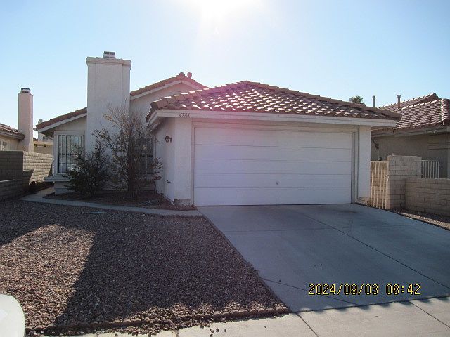 1st image of 4784 Belshire Dr
