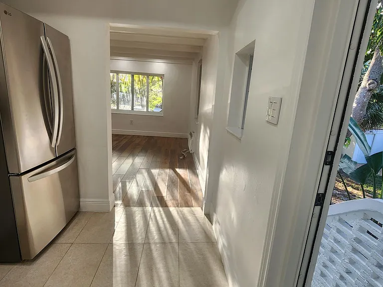 2824 SW 14th St #2 — Photo 10