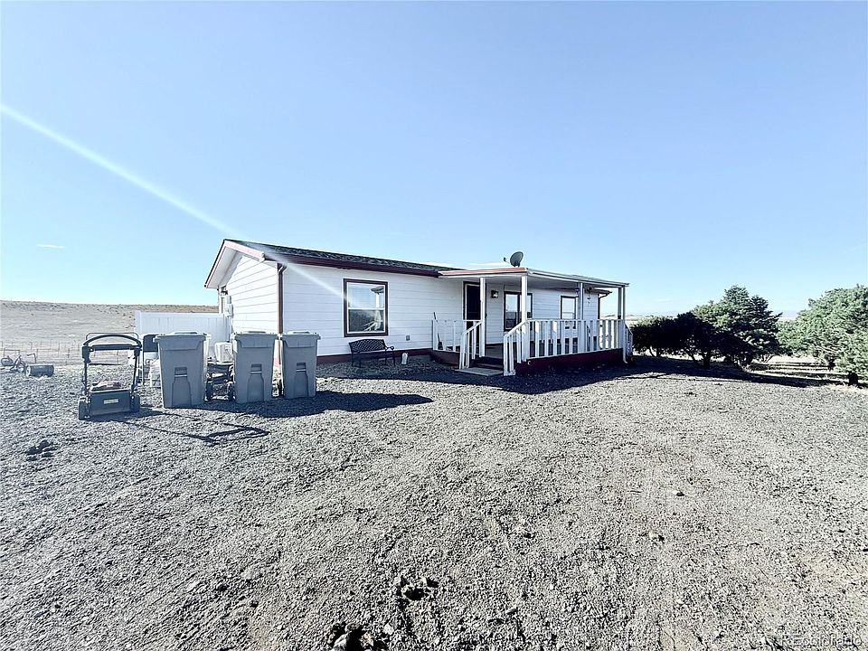 1st image of 36450 E Florida Avenue