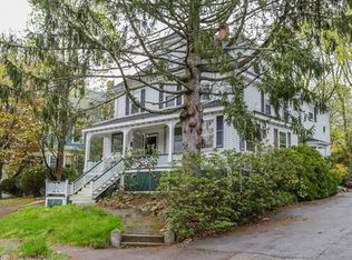 71 Farragut Rd, Swampscott, MA 01907