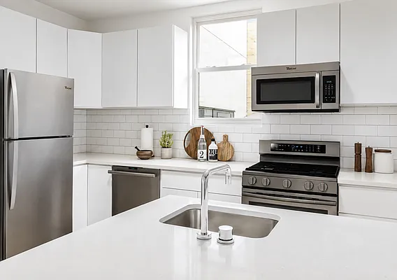 Kitchen, photo 1