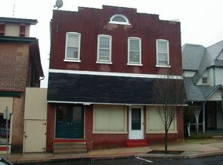 522 W Walnut St APT 2-B, Perkasie, PA 18944