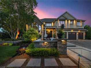 2147 Berwick Dr, Burlington, ON L7M4B2