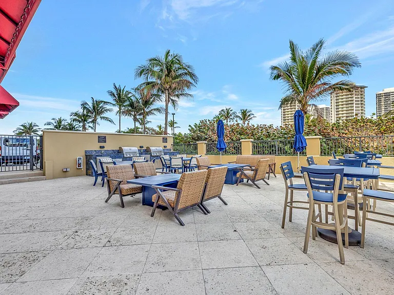 3800 N Ocean Dr #2050 — Photo 40