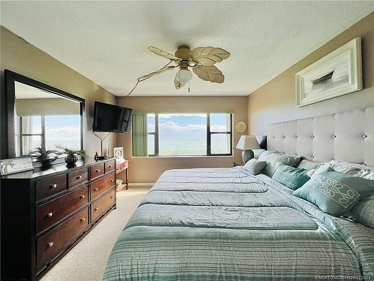 9400 S Ocean Dr #201B — Photo 34