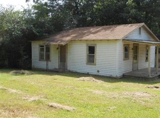 811 Lukfata St, Broken Bow, OK 74728