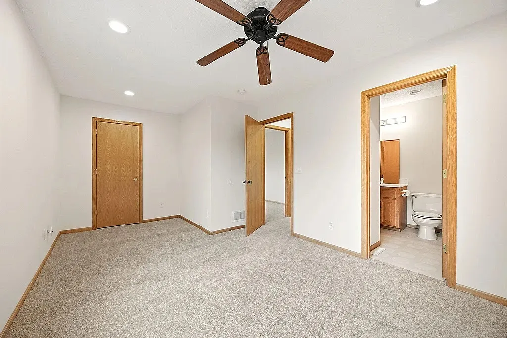 3 bed, 1686 sqft, $2,000 — Photo 4
