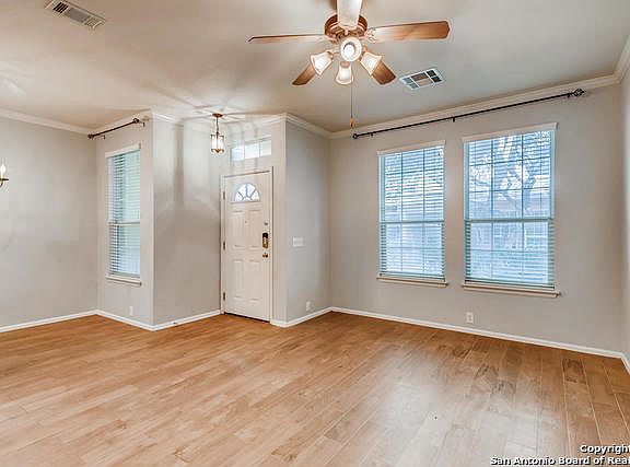 4th image of 2514 Grayson Way