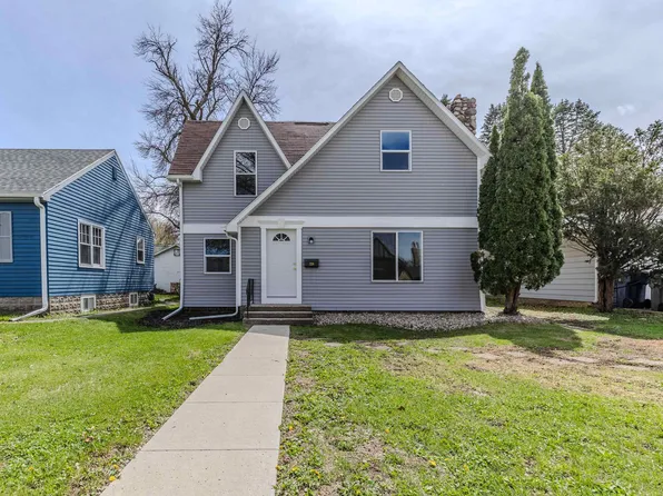 220 W 3rd St, Spencer, IA 51301
