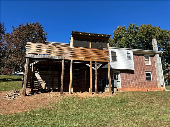 4th image of 117 Eden Ln