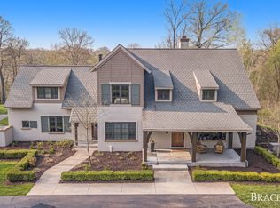 1547 Lookout Farm Dr NE, Ada, MI 49301