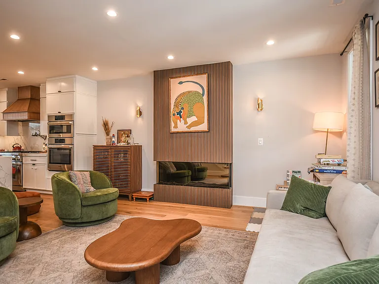 1368 Randolph St NW — Photo 13