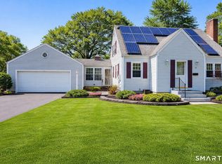 13 Pine Drive, Windsor Locks, CT 06096