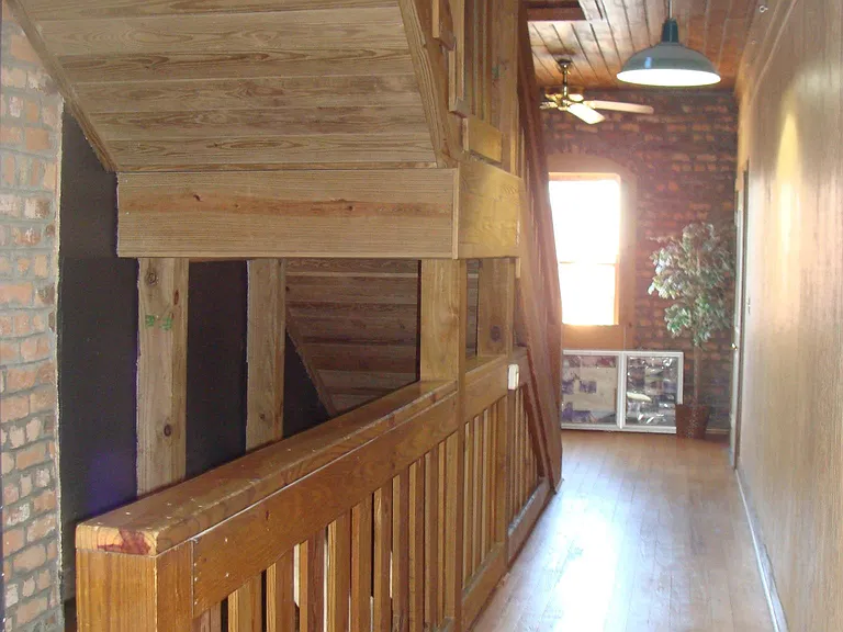 205 E Main St #C — Photo 15