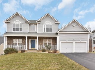 22 Winding Ridge Rd, Lake Hopatcong, NJ 07849