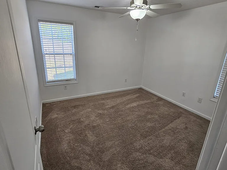 4652 Cedar Pass Dr — Photo 12