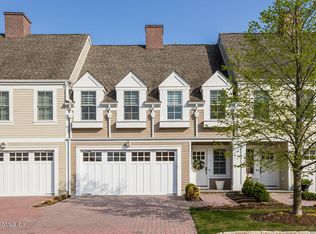 77 Havemeyer Ln #3, Stamford, CT 06902