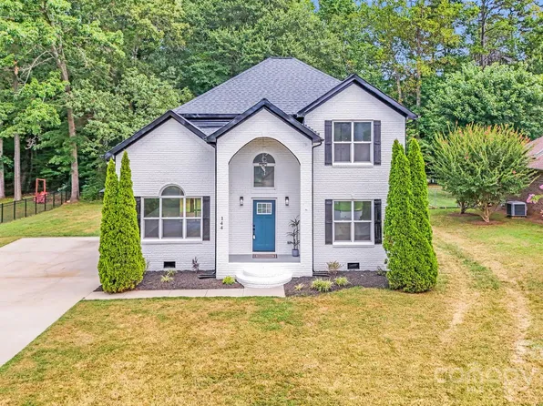 144 Walking Horse Run, Stanley, NC 28164