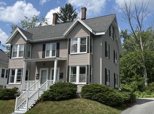 17 1/2 Hough St, Dover, NH 03820