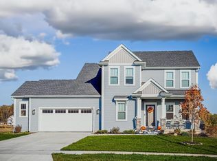 2006 Grassland Ave, Grafton, WI 53024