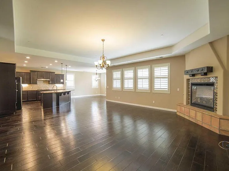 12715 Eversham Dr — Photo 10