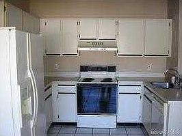 9101 Woodlark Terrace Kit