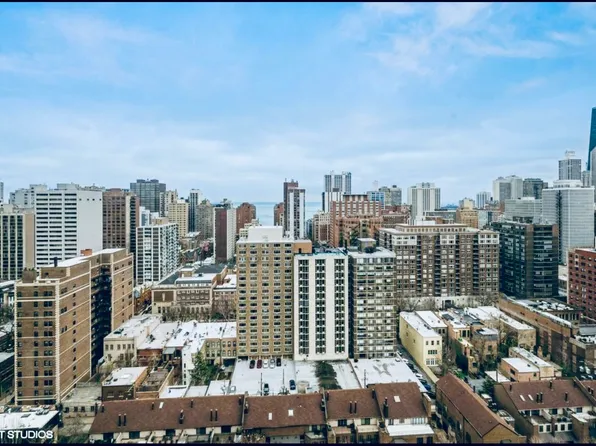 1355 N Sandburg Ter APT 2606D, Chicago, IL 60610