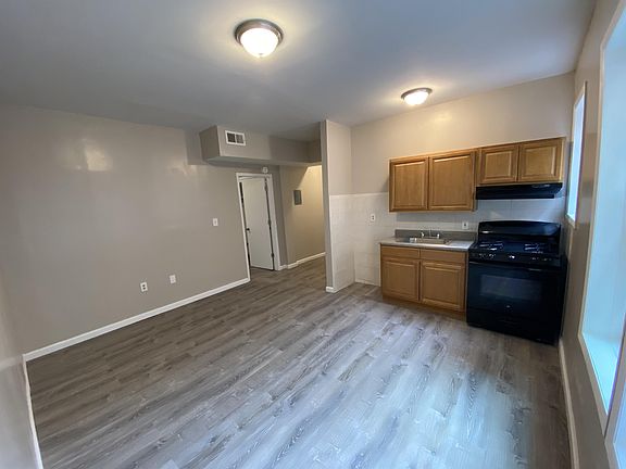 Kitchen & Living Room