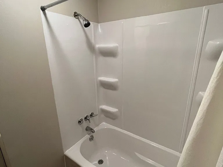 35 E Pleasant View Dr — Photo 19