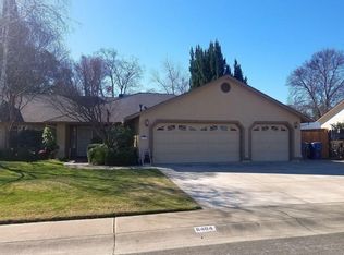 6404 Oxbow St, Redding, CA 96001