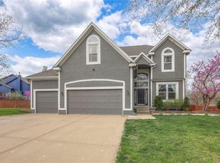 23718 W 54th Ter, Shawnee, KS 66226