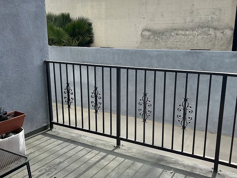 155 S Oxford Ave #203 — Photo 13