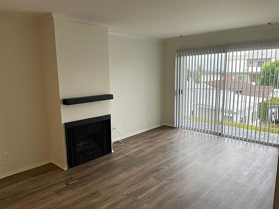 3rd image of 311 E Cedar Ave #104