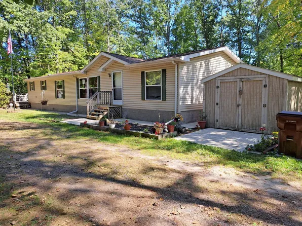 13292 Austrian Dr, Sand Lake, MI 49343