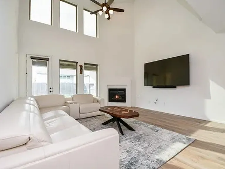 10423 Mira Terace Trl — Photo 10