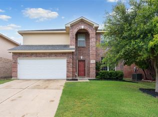 10104 Chapel Rock Dr, Fort Worth, TX 76116