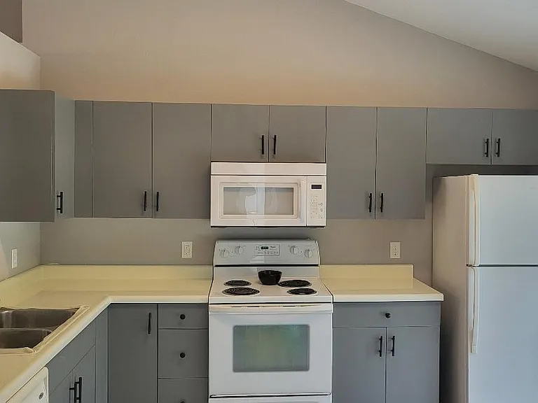 152 Pawnee Rd — Photo 6