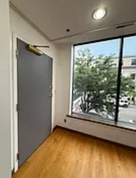 208 W Genesee St #4 — Photo 3