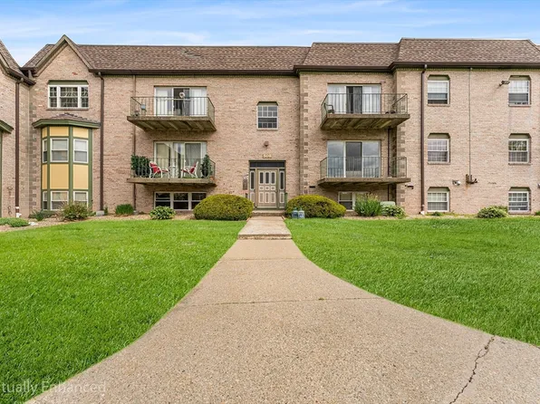 508 Oak St APT 7, Brockton, MA 02301