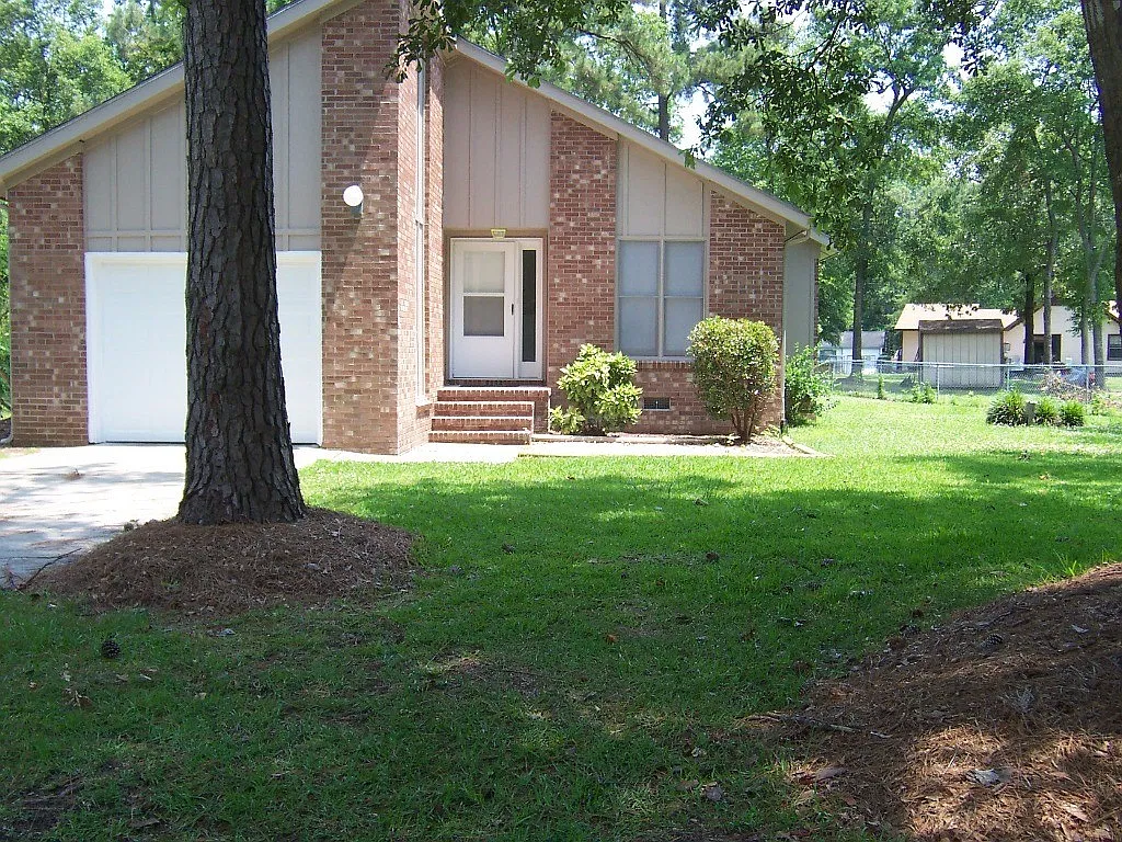 3 BR 2 BA Jacksonville — Photo 1