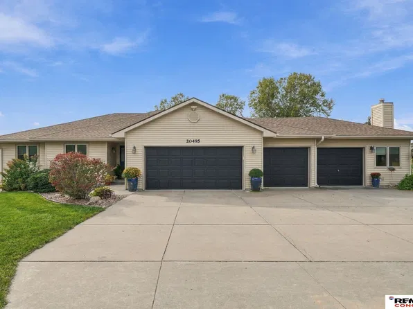 20495 Ash Dr, Eagle, NE 68347