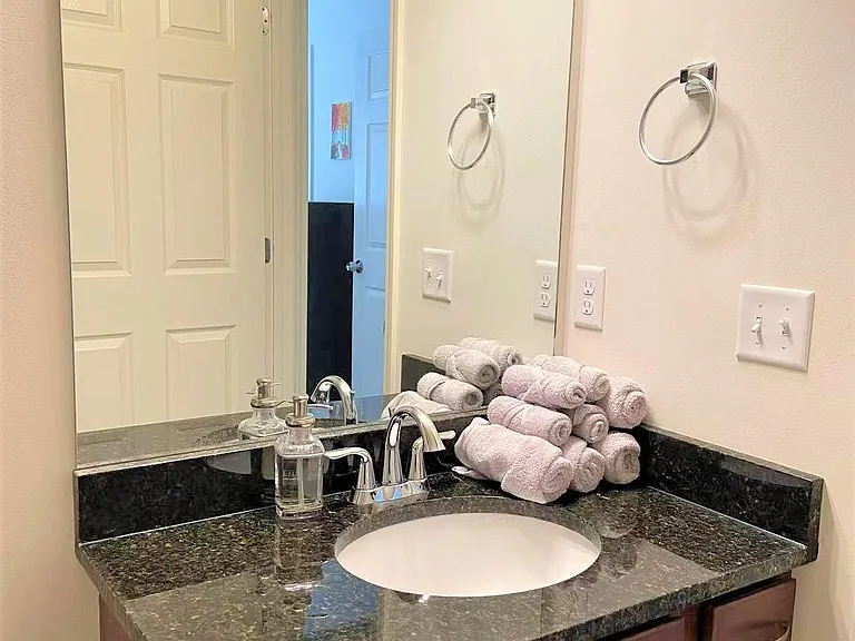 2222 Brooke St — Photo 30