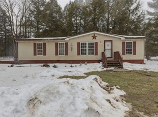 6450 Campbell Rd, Gainesville, NY 14066