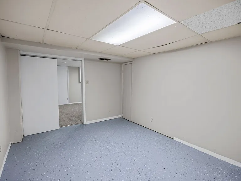 5908 Meredith Dr — Photo 13