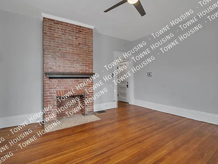 215 Allen St #1 — Photo 5